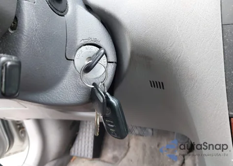 2003 Toyota Corolla Le from USA, damaged, VIN 2T1BR32E83C034335